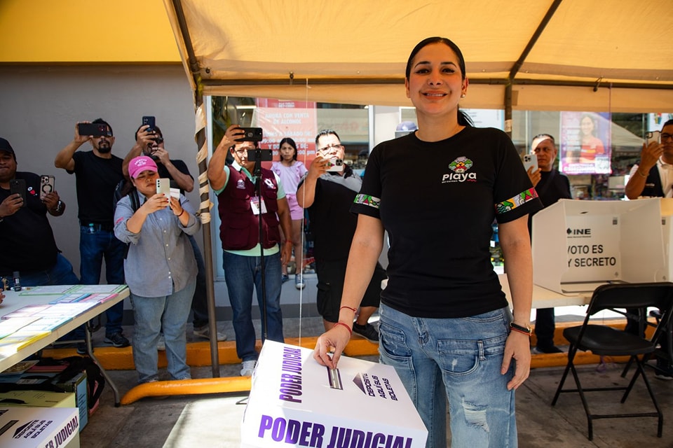 Hoy el pueblo de México está haciendo historia: Estefanía Mercado