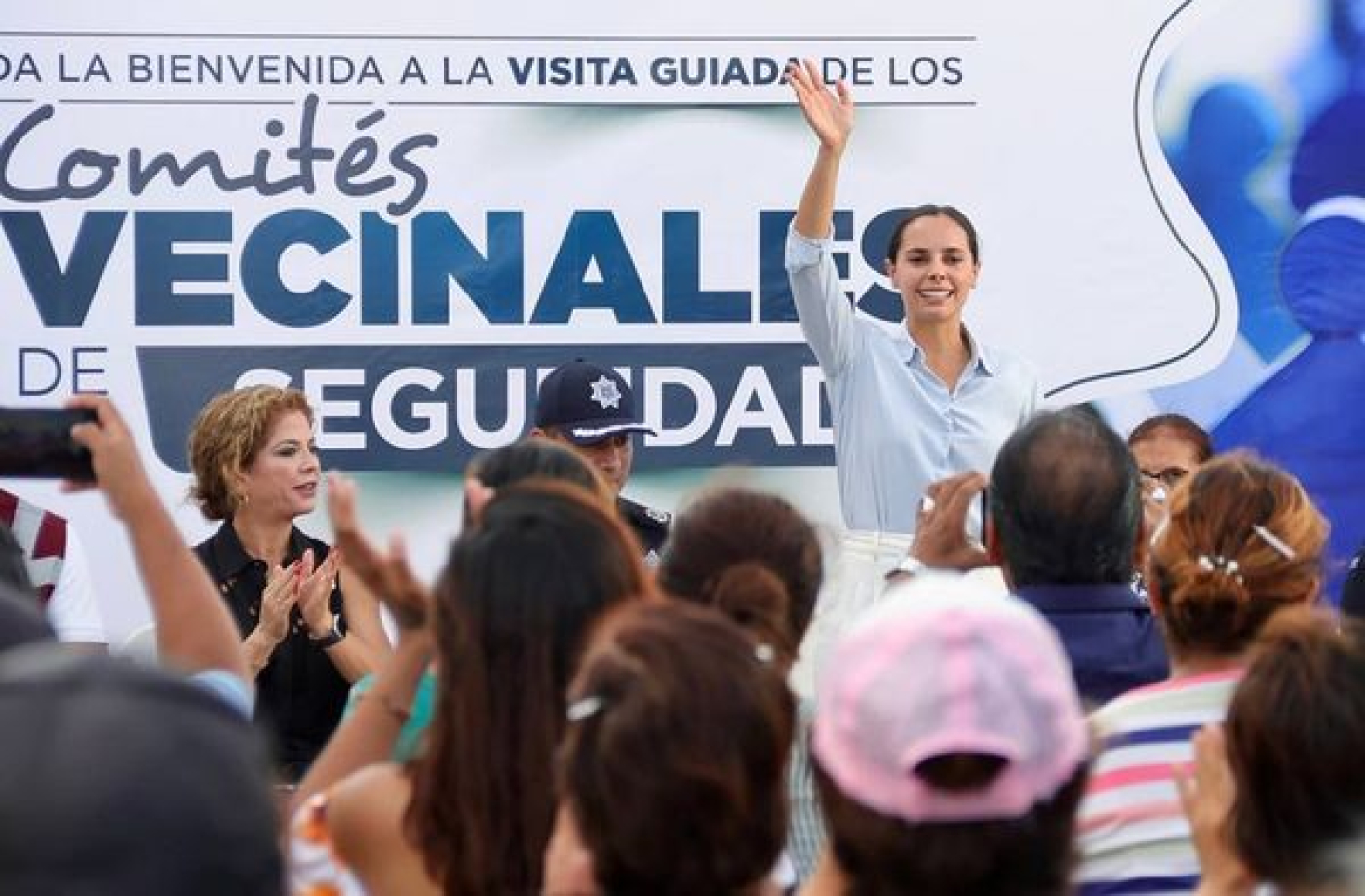 Construye Ana Paty Peralta un Cancún de paz para las familias