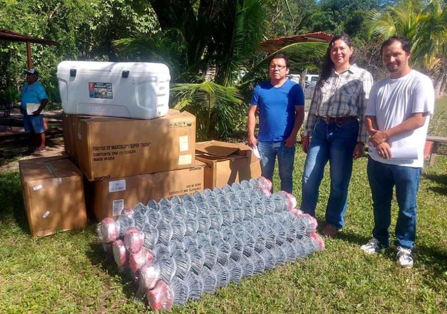 Entregan insumos por un millón de pesos a las y los productores acuícolas y pesqueros