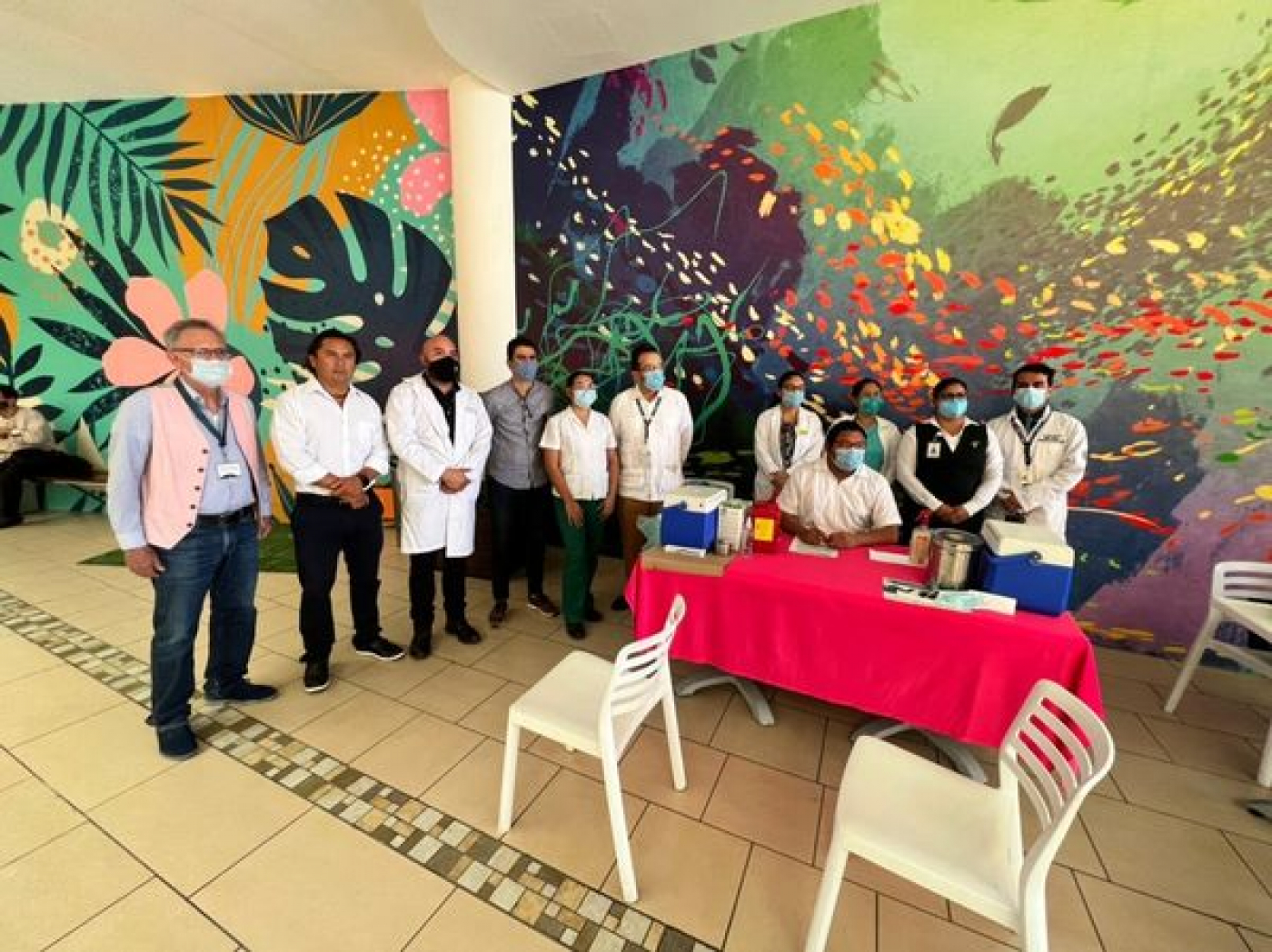 Se refuerza la vacunación contra Covid-19 en el sector turístico de Quintana Roo