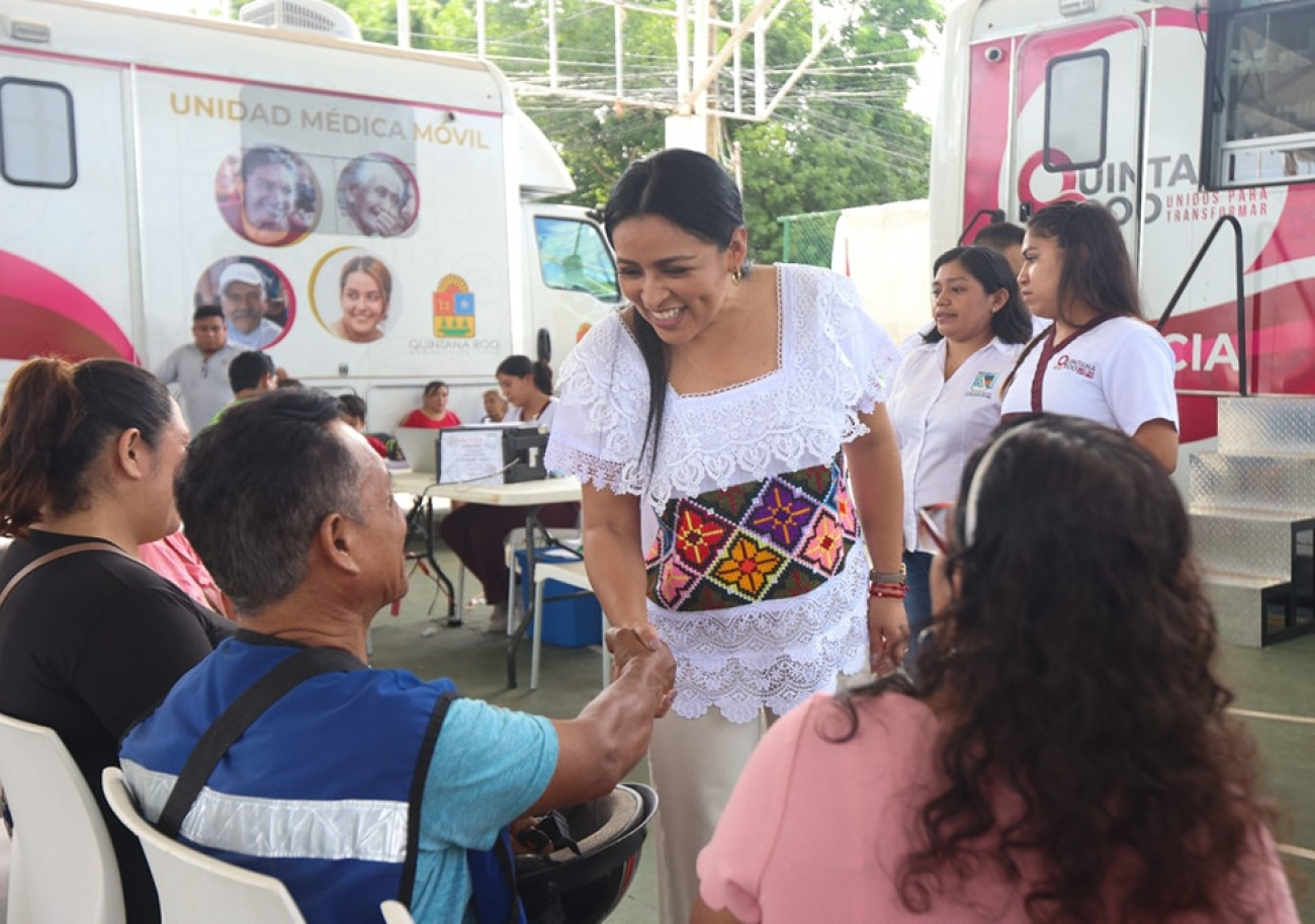 Fortalece Blanca Merari los servicios de salud en Puerto Morelos