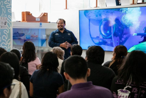 Finaliza segunda generación de “Guardianes del mar de Cozumel” a través de inmersión con submarino
