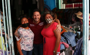 Vamos a cuidar a las mamás de Cozumel: Renán Sánchez Tajonar
