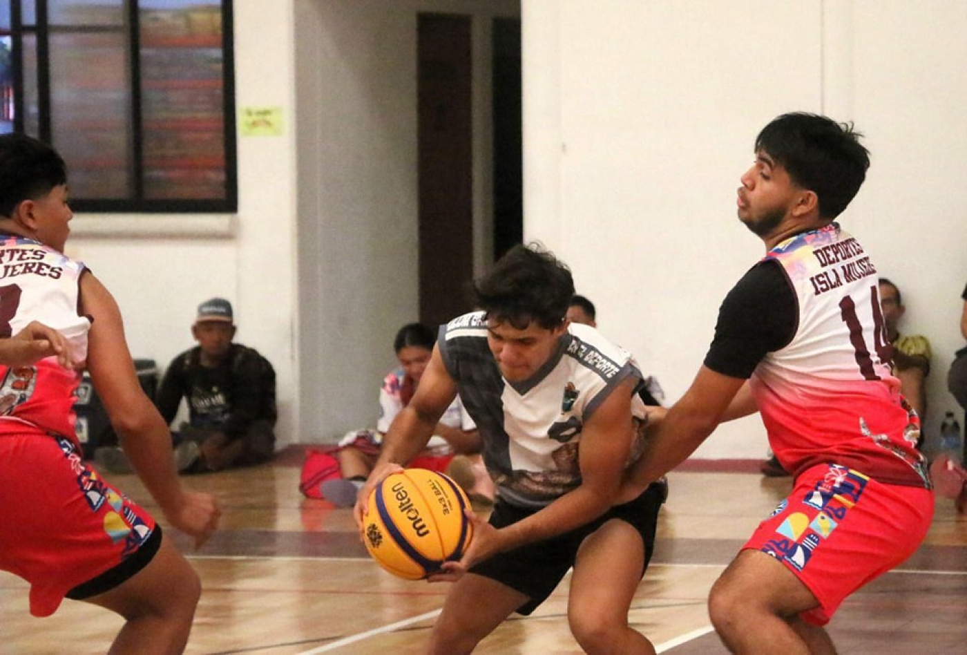 Resaltan selecciones de Cozumel en los Juegos Deportivos Estatales de basquetbol 3X3