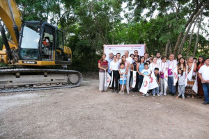 Mara Lezama recupera espacios públicos como el parque en Cielo Nuevo