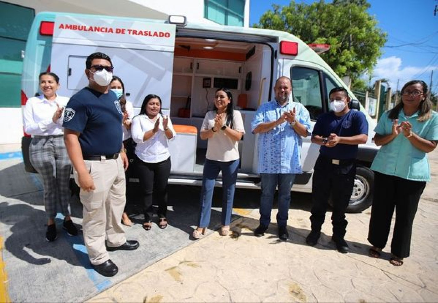 Puerto Morelos tiene nueva ambulancia para traslados