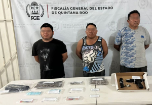 Detienen a 5 presuntos narcomenudistas, 3 en Cancún y 2 en Cozumel