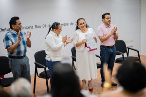 Toma posesión Elda Xix Euán, primera Secretaria de Educación de origen maya en Quintana Roo