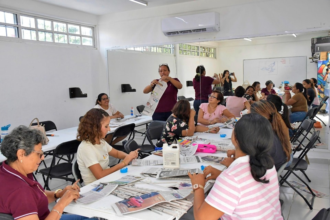 La FPMC invita al taller gratuito &quot;Mundo de Papel&quot;