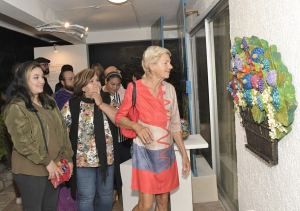 La FPMC inauguró la exposición “Florecer en Cozumel”, de la artista Addy Bacelis