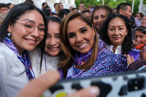 Mara Lezama fortalece la construcción de paz de la mano de mujeres quintanarroenses