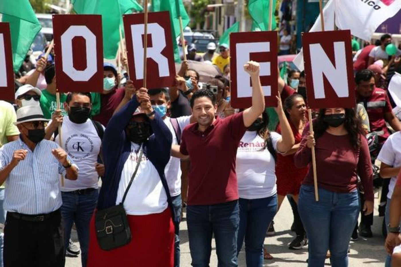 Arranca Renán Sánchez Tajonar campaña por la diputación local de Cozumel