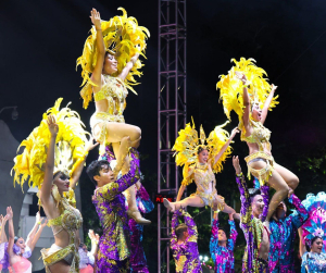 Cancún se transforma: Carnaval 2024 se vive la magia, baile y color
