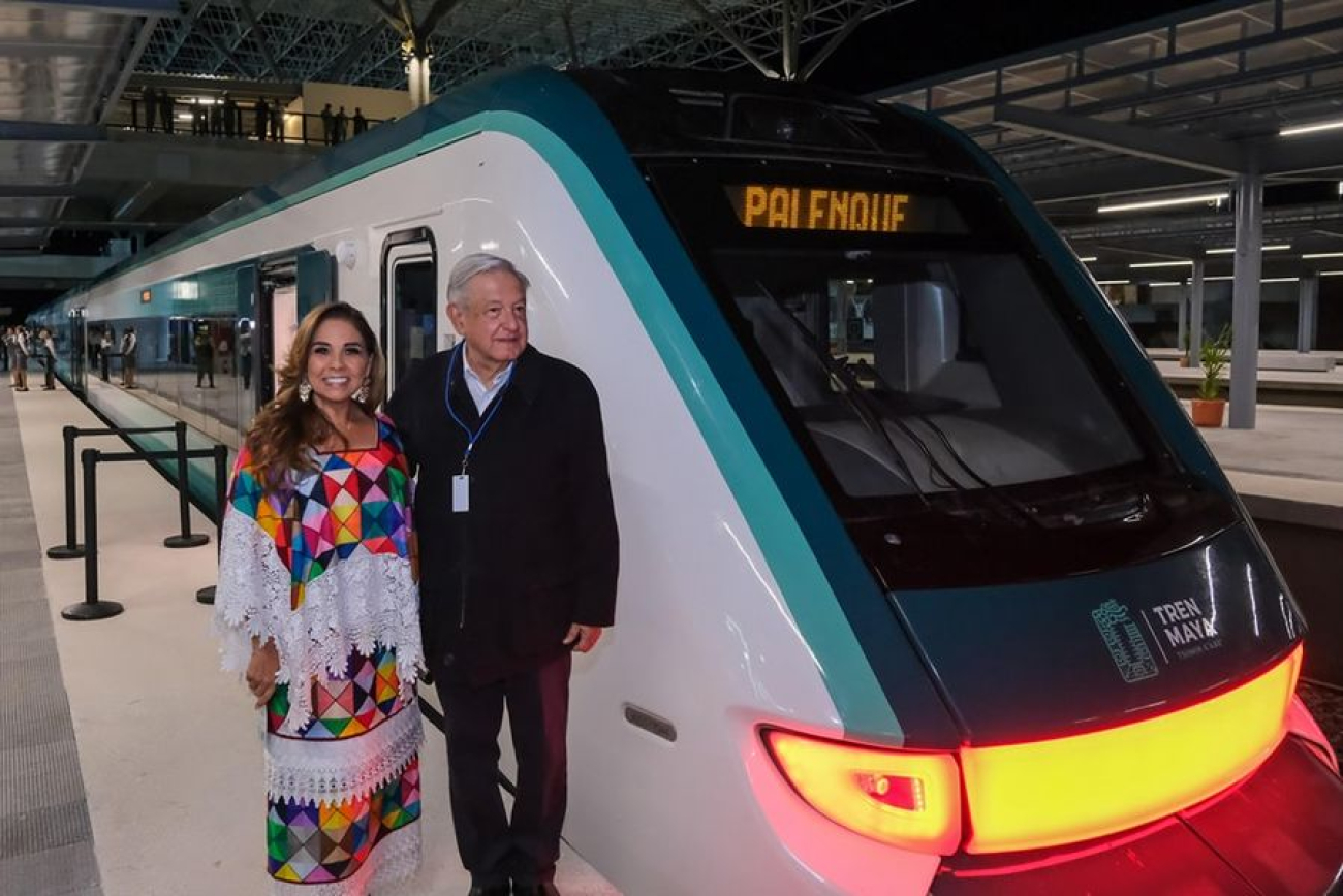 Mara Lezama acompaña a López Obrador en inauguración del tramo Cancún-Palenque del Tren Maya