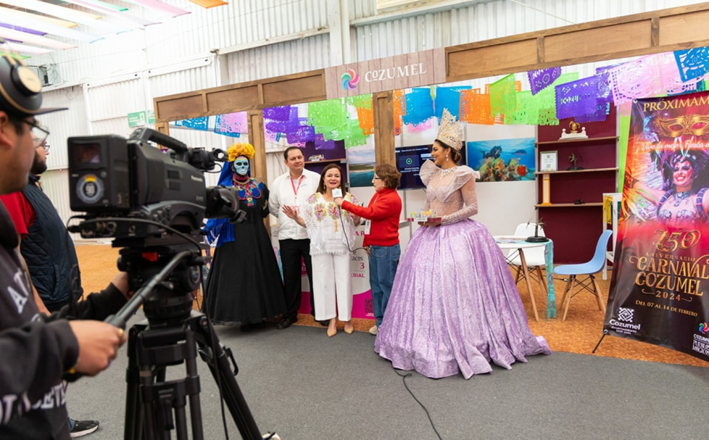 Juanita Alonso comparte bellezas de Cozumel en Tianguis de Pueblos Mágicos