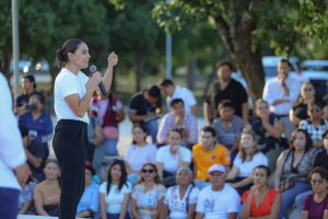 Cumple Ana Paty Peralta a benitojuarenses con obras transformadoras