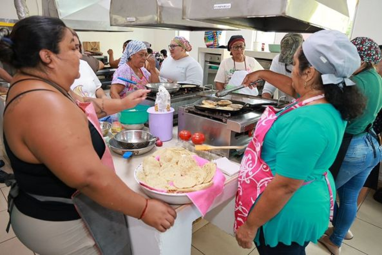 Gobierno Municipal de Isla Mujeres continúa impulsando la capacitación y el emprendimiento