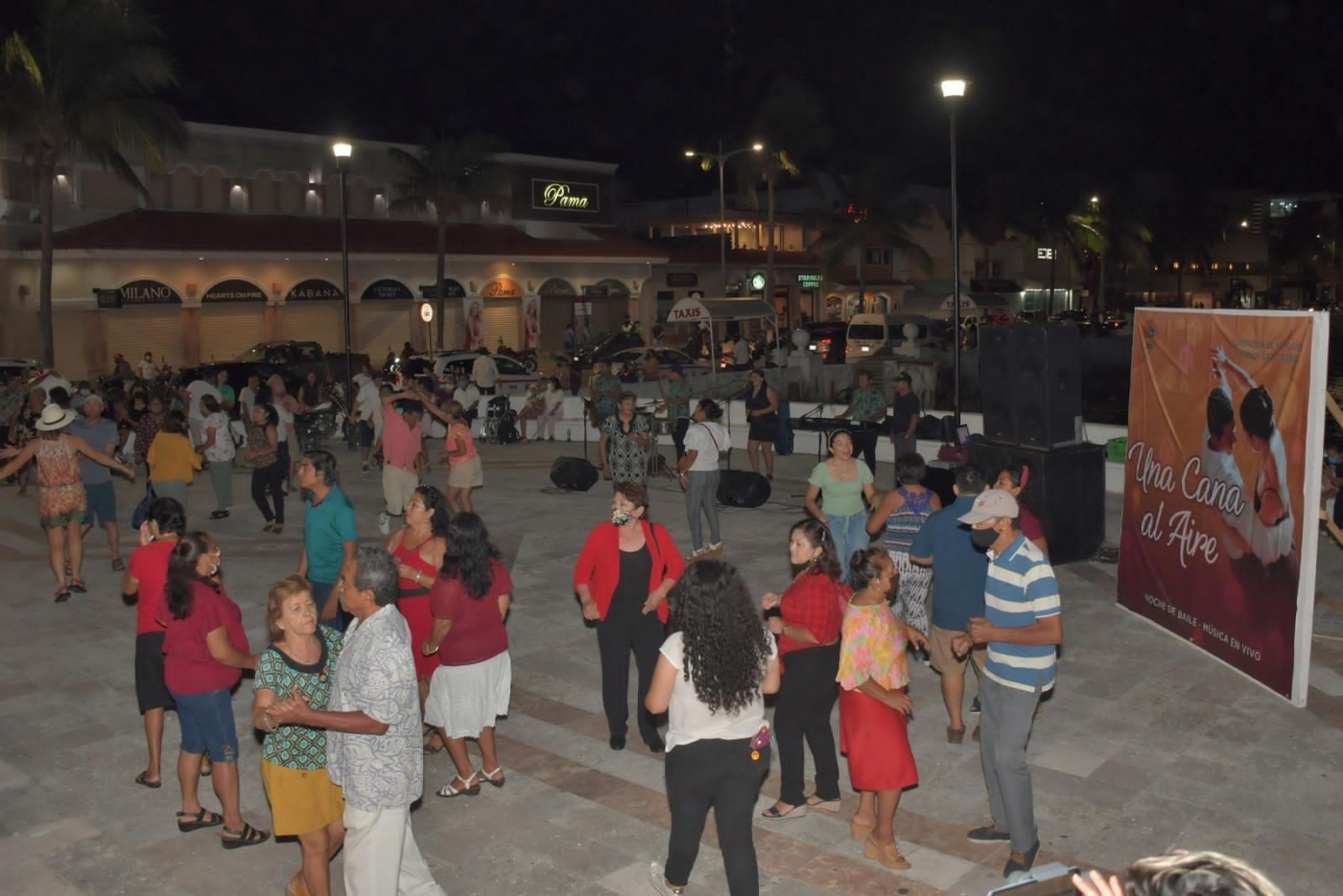La FPMC celebró una edición más de la “Noche de Baile, Una Cana al Aire”