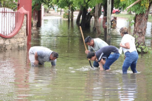 Brigada del SESESP desazolvó 48 viviendas afectadas por las lluvias