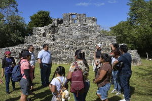 La FPMC ofreció recorridos gratuitos en la zona arqueológica de San Gervasio