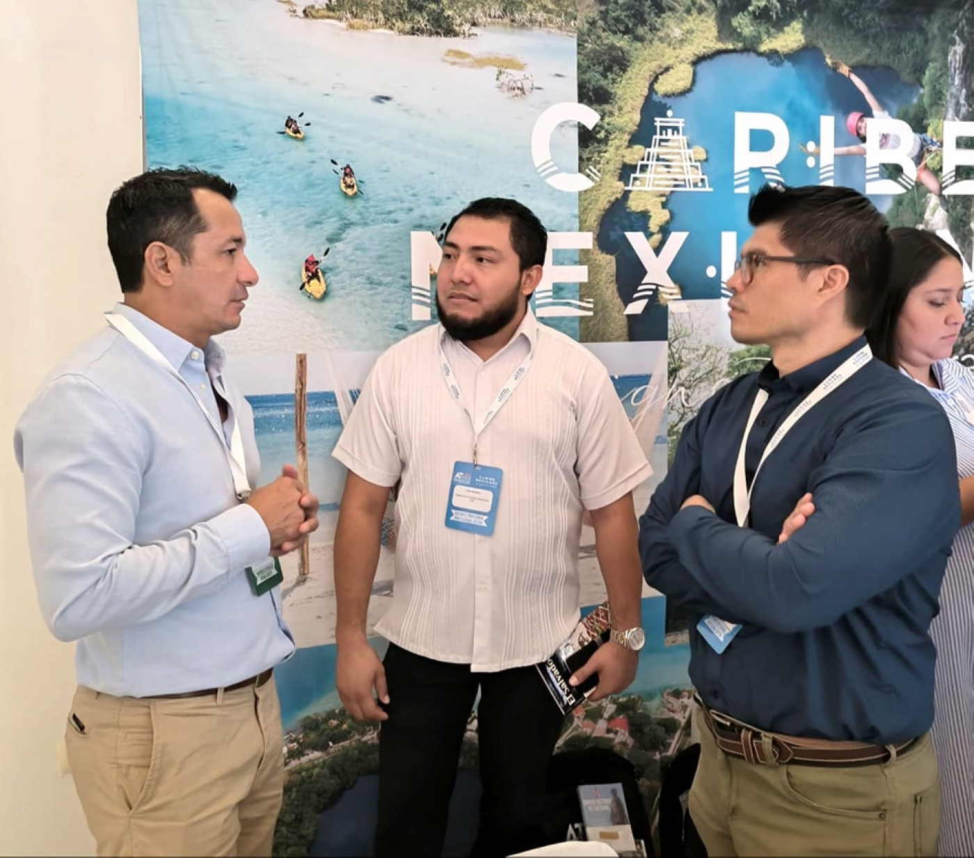 Destacada participación de Puerto Morelos en la Feria de Turismo de Aventura