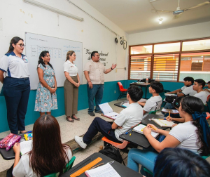 Aires acondicionados en las escuelas será una realidad: Chacón