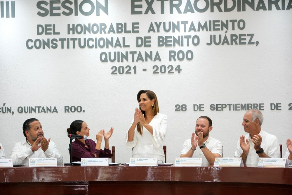 Reconocen el liderazgo de Mara Lezama, impulsora de la infraestructura y modernización de Cancún