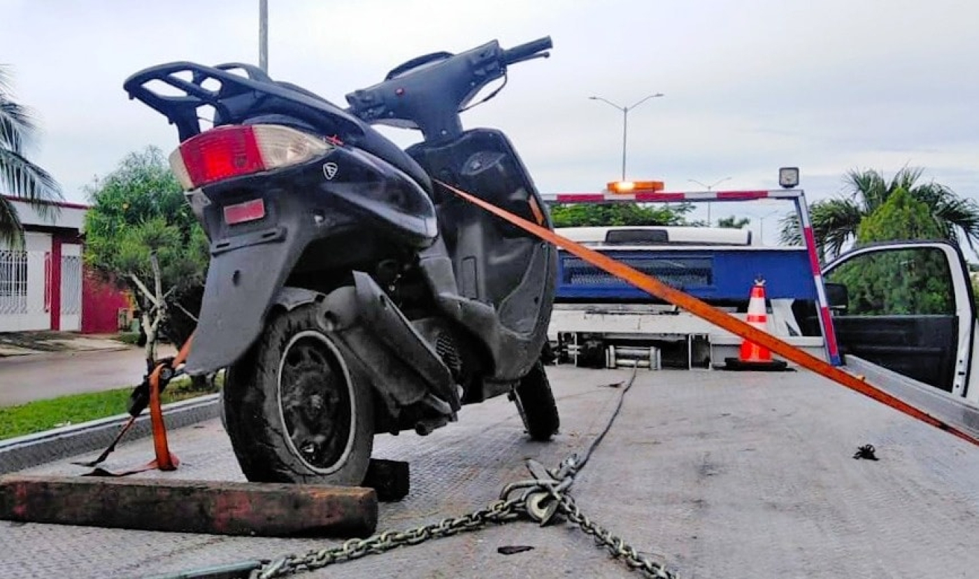 Por un reporte ciudadano policía municipal ubica y recupera moto robada