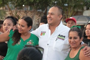 Juan Carrillo trabajará por más presupuesto para Quintana Roo