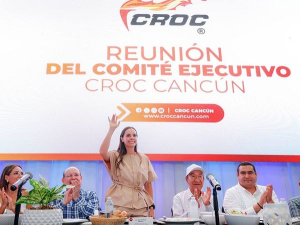 Respalda Ana Paty Peralta a familia croquista por el bienestar de Cancún