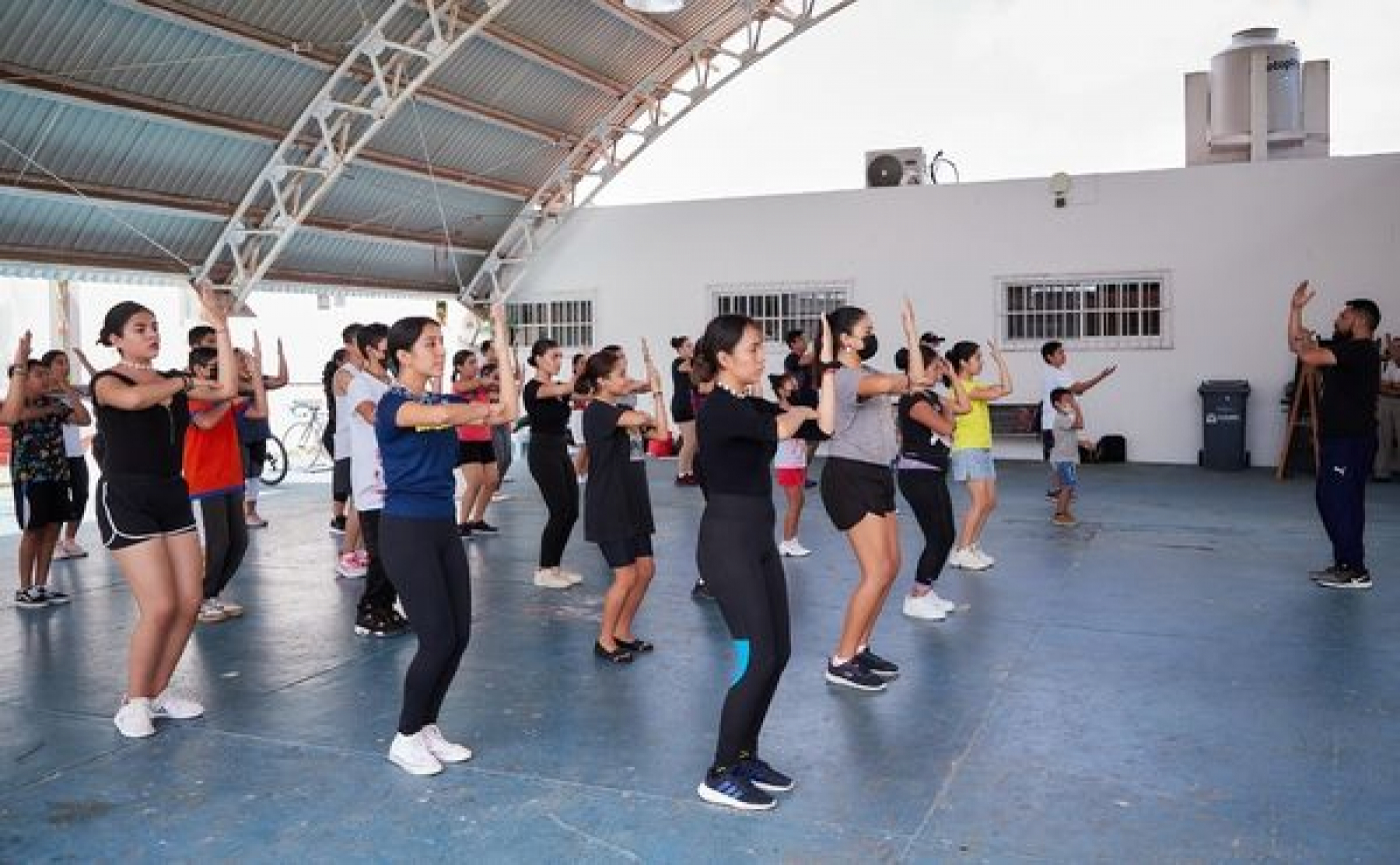 Compañía de danza de Guanajuato imparte taller a bailarines de Cozumel y Cancún