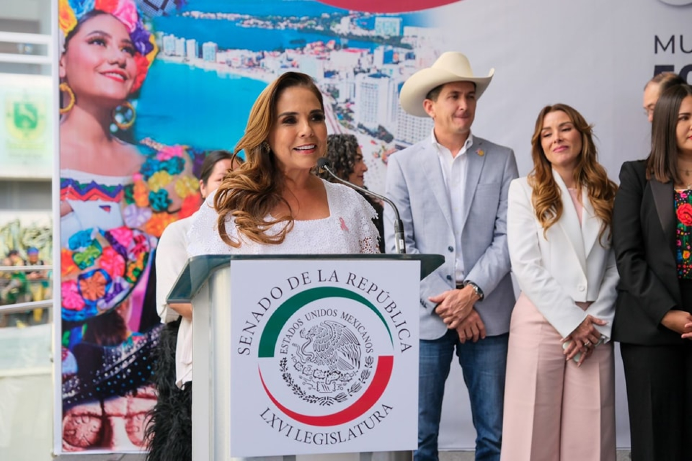 Lleva Mara Lezama 50 años de Quintana Roo al Senado de la República