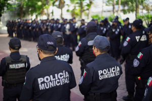 Reconocen esfuerzo de policías que montarán operativo por carnaval y fiestas de El Cedral