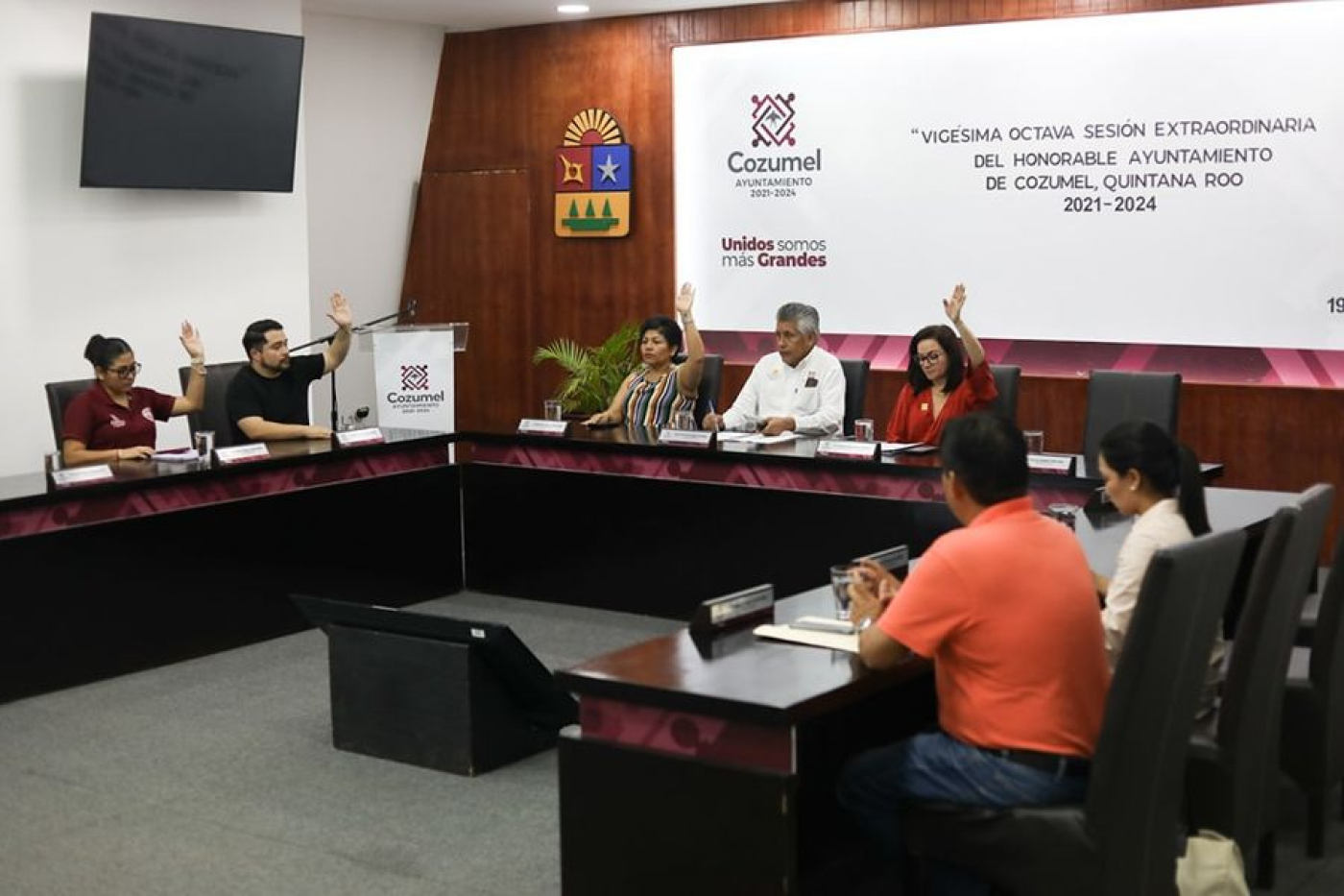 Contraloría Municipal rinde informe semestral ante Cabildo