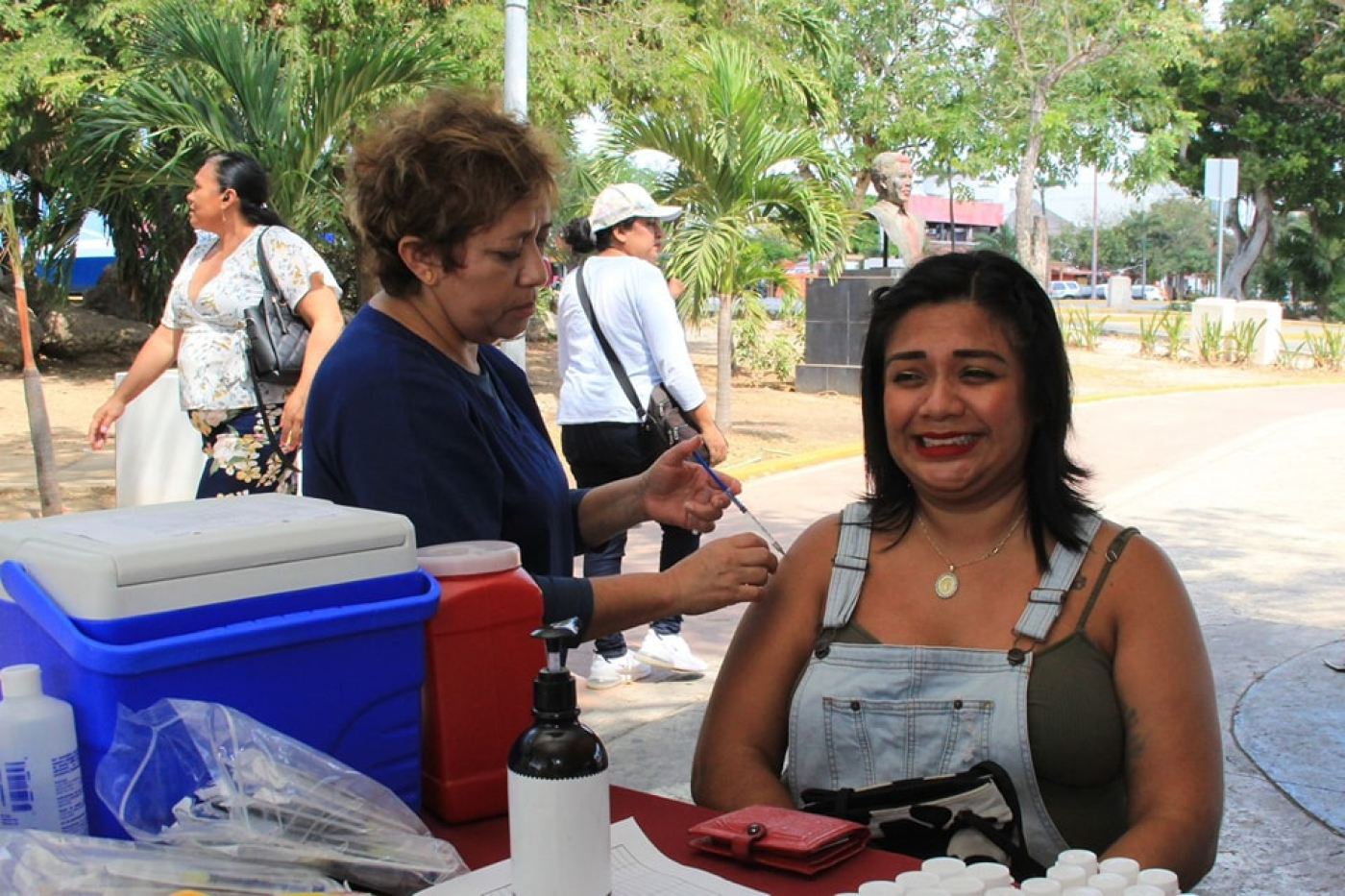 Garantiza Ana Paty Peralta bienestar de las mujeres