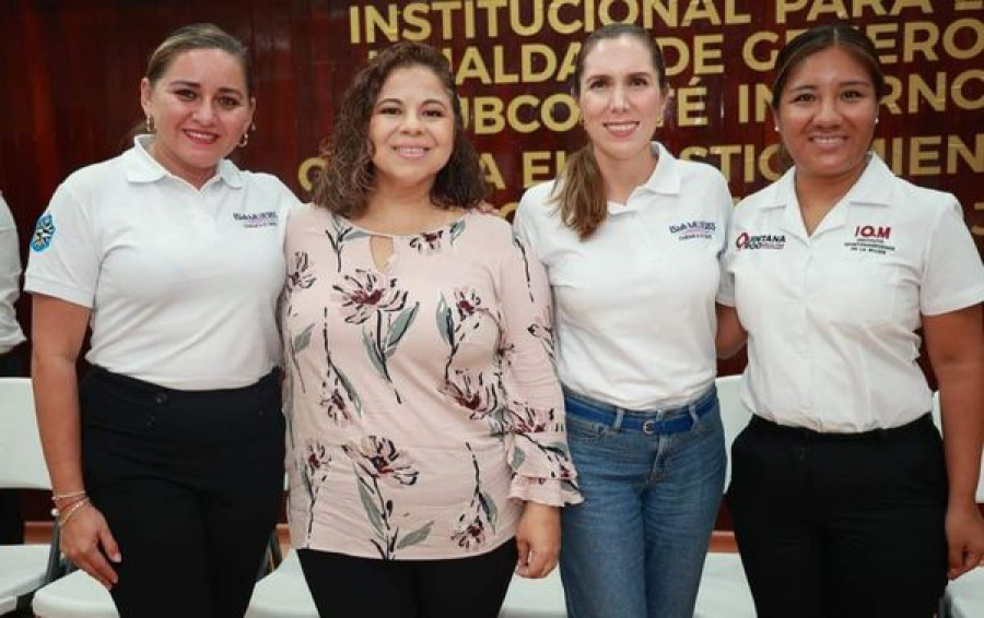 IQM y Ayuntamiento e Isla Mujeres formalizan compromiso para el Desarrollo de las Mujeres