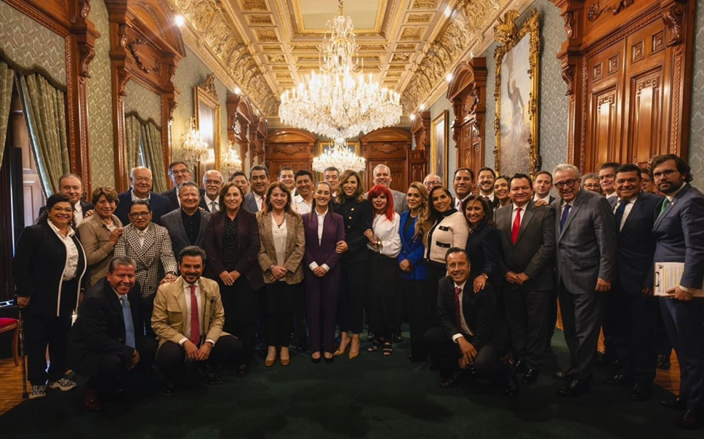 Asiste Mara Lezama, junto con gobernadores, a reunión de trabajo con la presidenta Claudia Sheinbaum