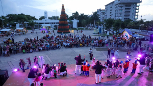 Cendis del sistema DIF Cozumel realizan Festival Navideño 2023
