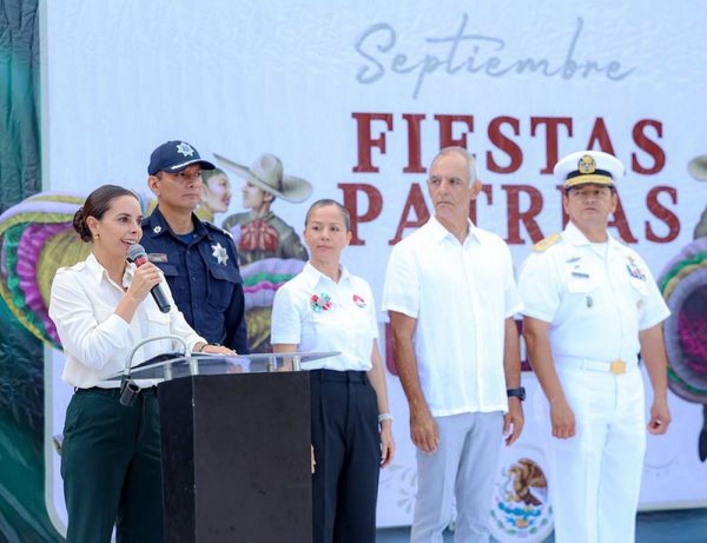 El mes patrio es un recordatorio de nuestra identidad, de la herencia y orgullo: Ana Paty Peralta