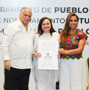 Juanita Alonso recibe nombramiento oficial: Cozumel, “Pueblo Mágico”