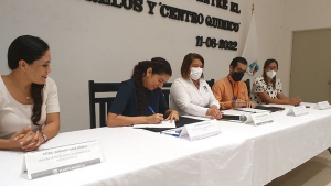 Gobierno de Puerto Morelos firma convenio de colaboración con laboratorio de análisis clínicos