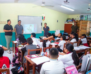 El sistema DIF Cozumel, promueve entre los niños y jóvenes la prevención y atención bucal