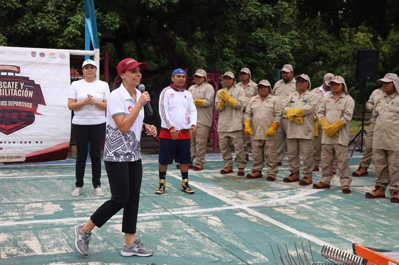 Rehabilita Ana Paty Peralta espacios deportivos para los cancunenses