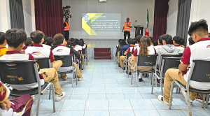 Seguridad Pública de Cozumel capacita en educación vial, a estudiantes del CBTIS 28