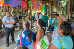 La FPMC celebra el Día de las Personas Adultas Mayores con paseo en Chankanaab