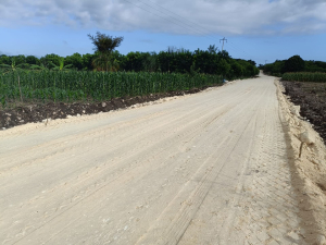 Gobierno de Quintana Roo invierte más de 32 mdp en la construcción de caminos saca cosechas