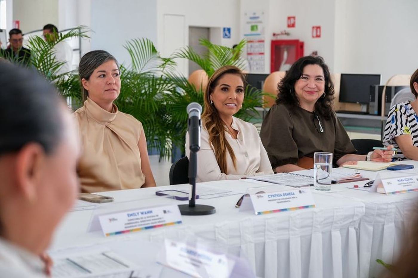 Asiste Mara Lezama a la Séptima Glosa de Gobierno Abierto y Desarrollo Sostenible de Quintana Roo