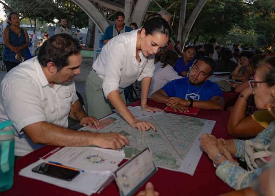 Entre todas y todos decidimos cómo mejorar a Cancún: Ana Paty Peralta