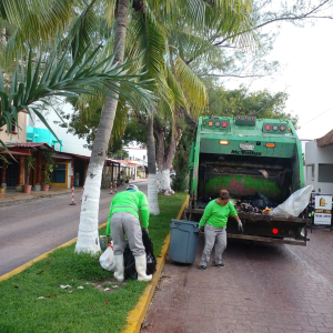 Gobierno de Puerto Morelos, atento a la evolución y trayectoria de la tormenta “Milton”