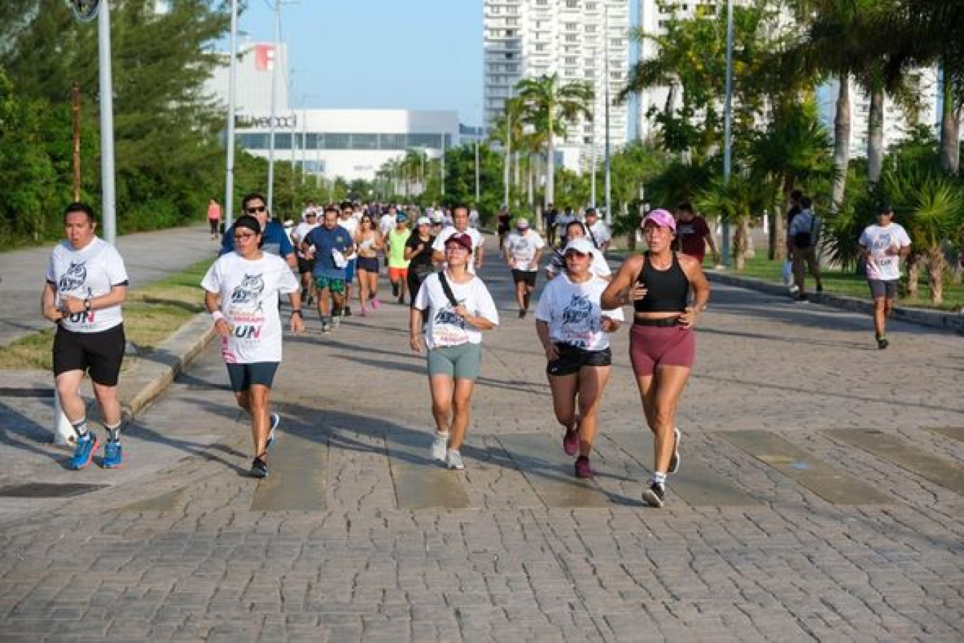 Participan alrededor de 1500 corredores en la primera Carrera del Día del Abogado RUN 2024